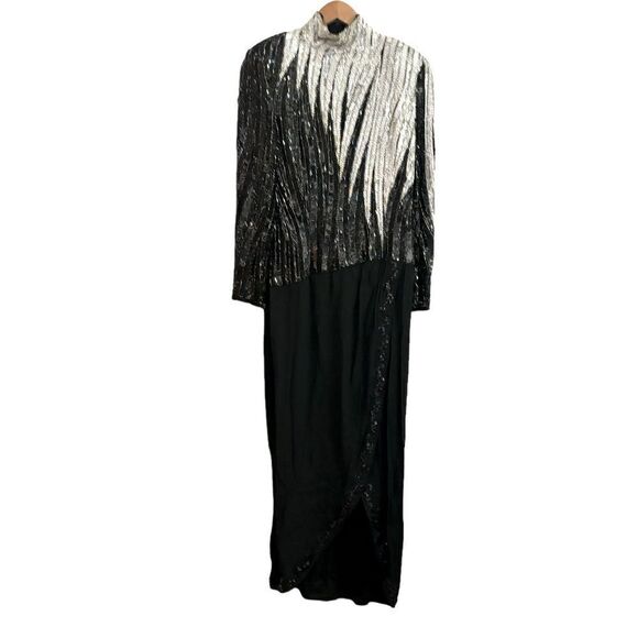 Bob Mackie Vintage Heavily Beaded & Sequin Black & Silver Stunning Dramatic Gown - Picture 2 of 16